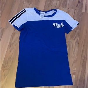 Pink/ victoria secret t-shirt never worn